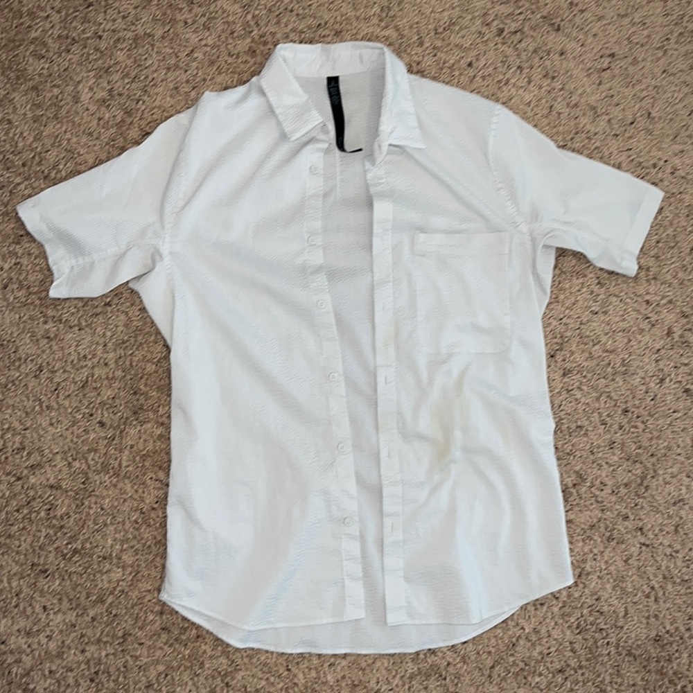 Lululemon Bottom Up Short Sleeve Shirt